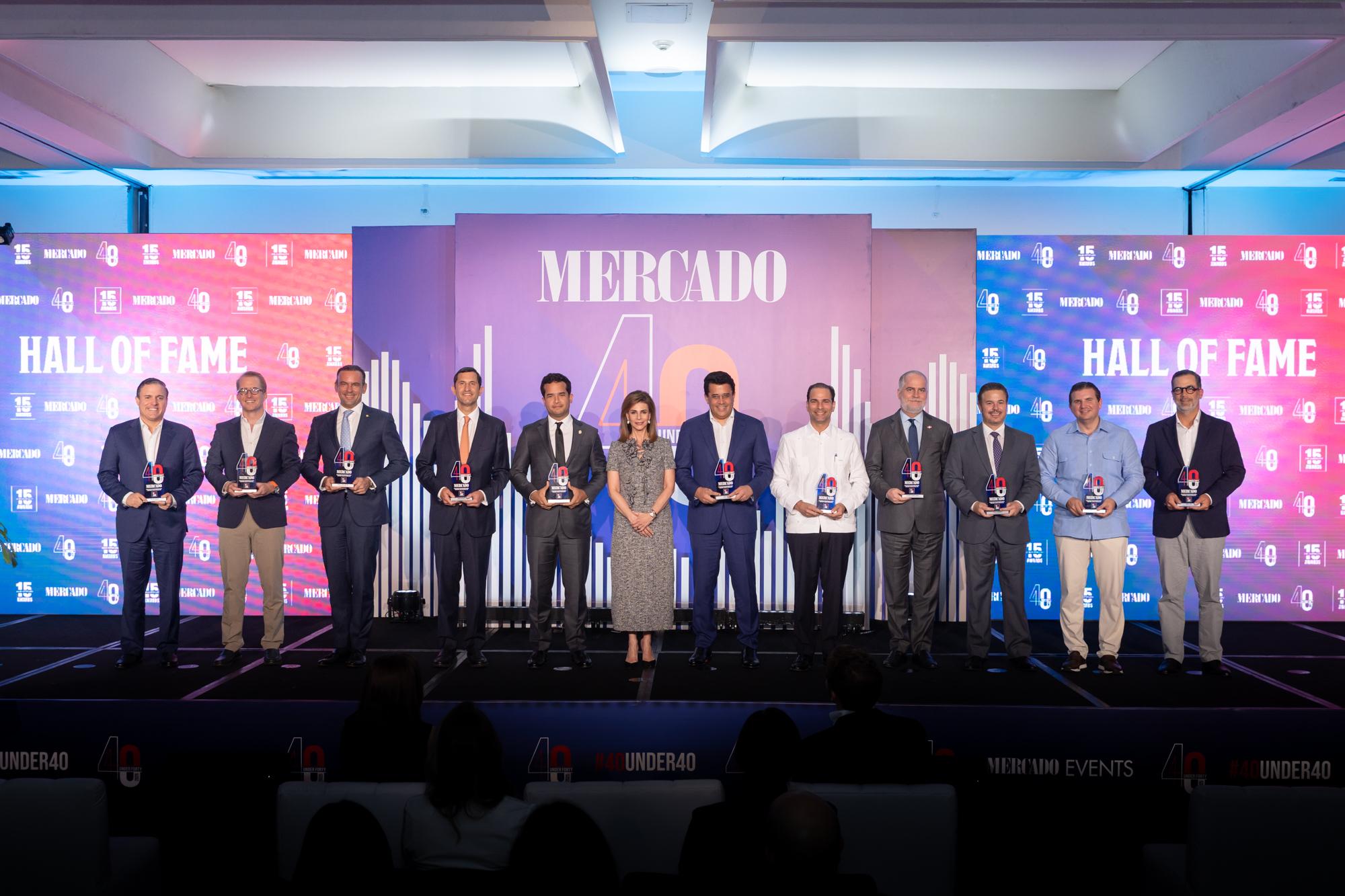 Revista Mercado reconoce destacadas personalidades del país