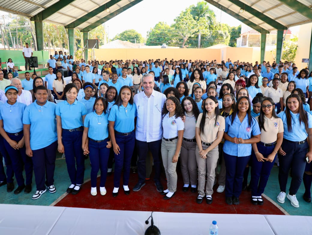 Luis Abinader encabezará este sábado inauguraciones de obras sociales, educativas y habitacionales en el Gran Santo Domingo