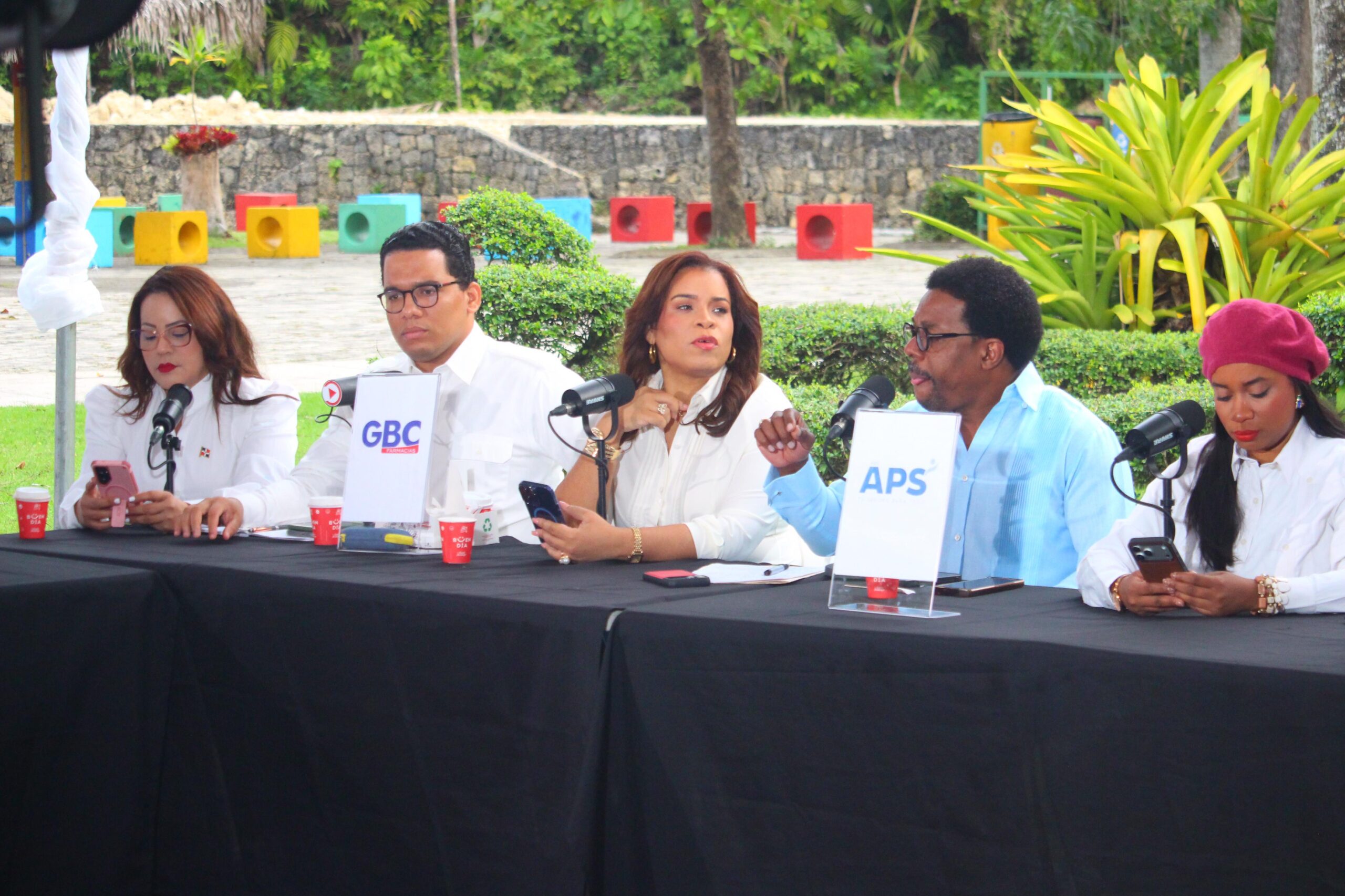 Despertar Político hace historia con transmisión en vivo desde el Zoológico Nacional y rompe su propio récord de audiencia