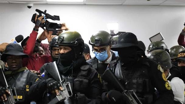 Tribunal ratifica prisión preventiva contra Santiago Hazim y otros seis imputados en caso Senasa