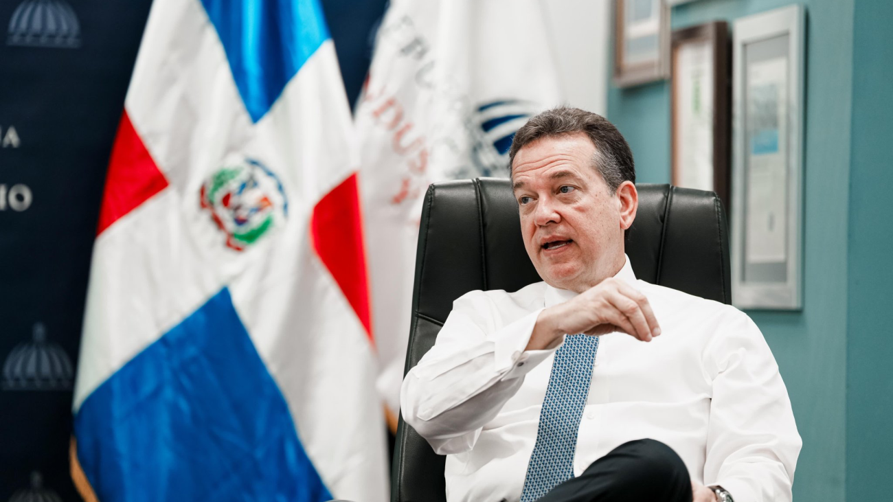 Permisología: Una prioridad para Ito Bisonó en el Ministerio de la Vivienda