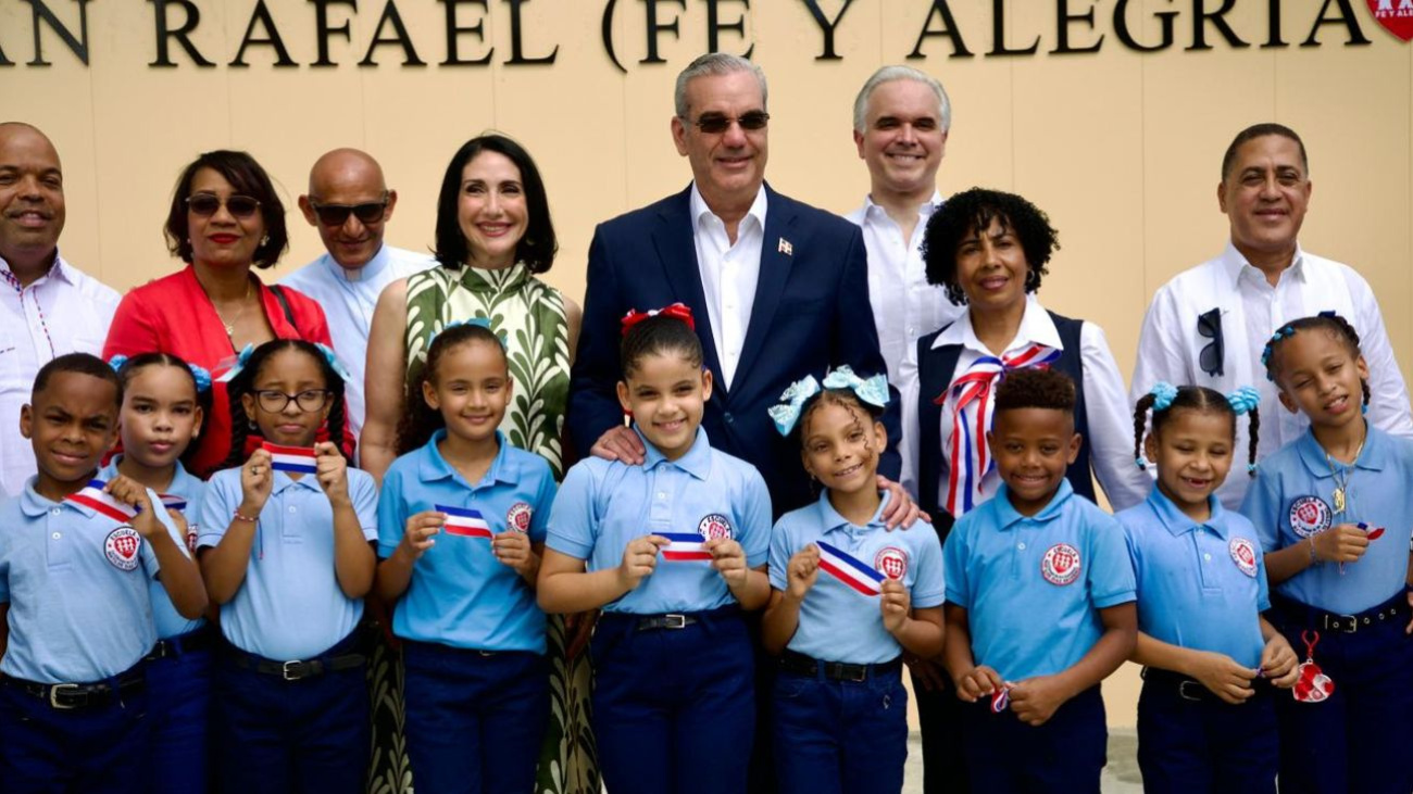 Presidente Abinader inaugura escuela primaria que beneficiará a más de 800 estudiantes en Los Guandules