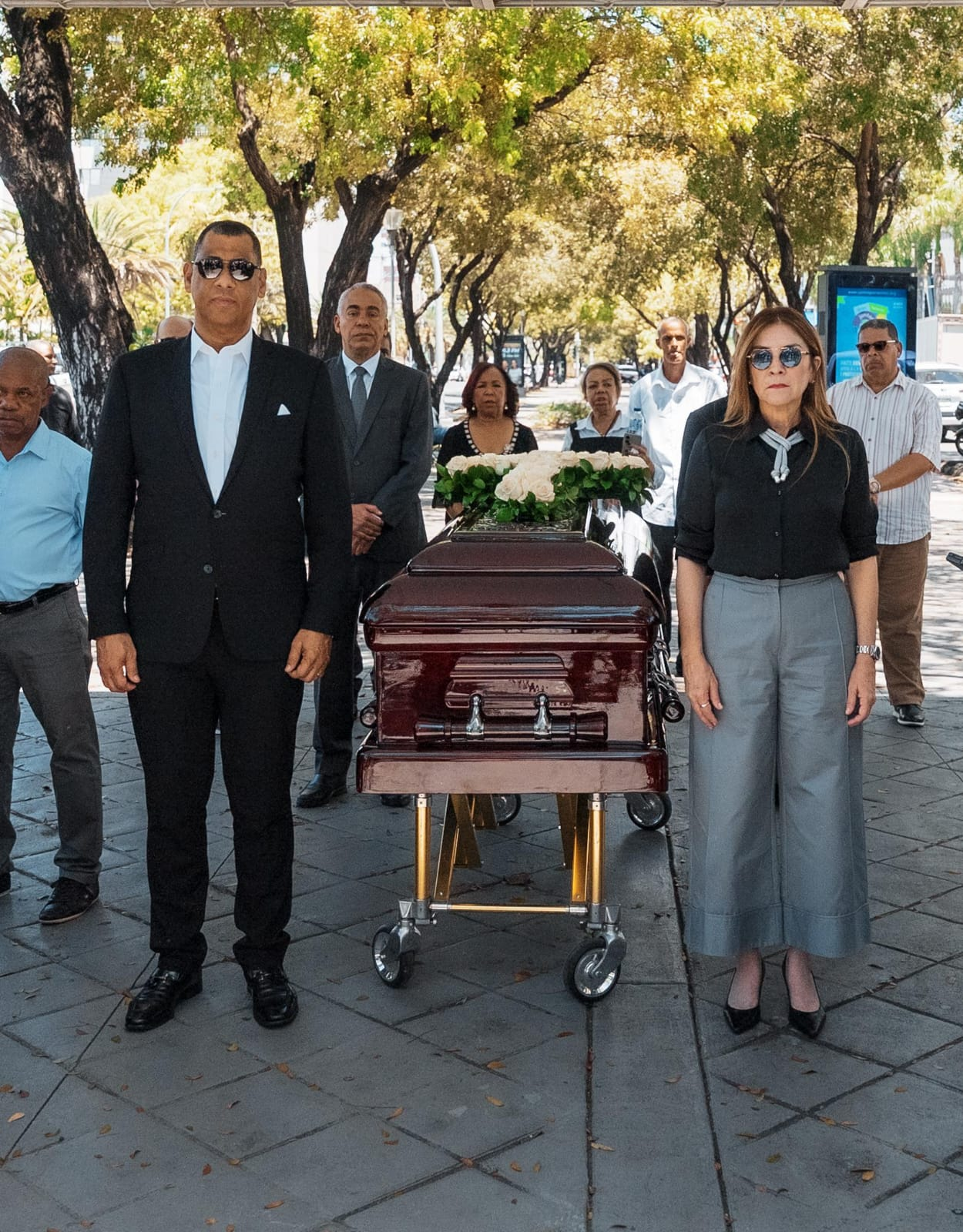 ADN rinde honras fúnebres a Carlos Batista Matos en el Palacio Municipal