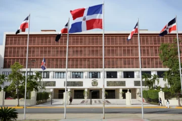 Senado-de-la-Republica-realizara-sesion-extraordinaria-en-la-provincia-Hermanas-Mirabal-scaled-1-360x240