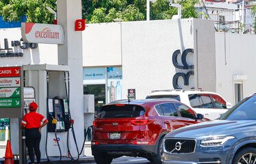 congelan-el-precio-de-los-principales-combustibles-b6f19212-focus-0-0-375-240