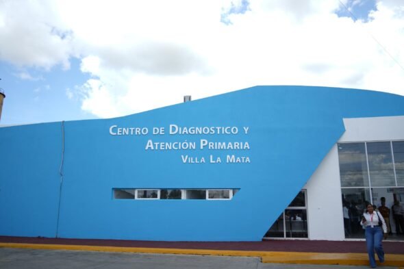 Sánchez Ramírez suma mamógrafos y banco de sangre: qué servicios estrenó la red pública