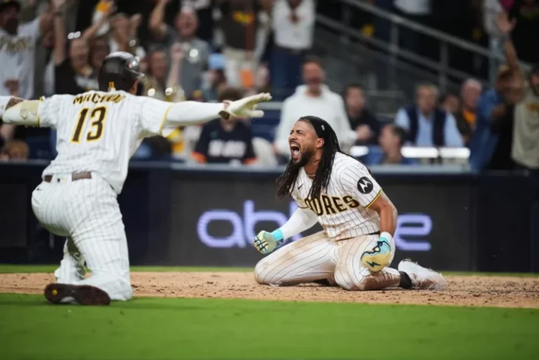 Tatis y Machado empujan a San Diego: Padres barren a Cubs y avanzan a la Serie Divisional