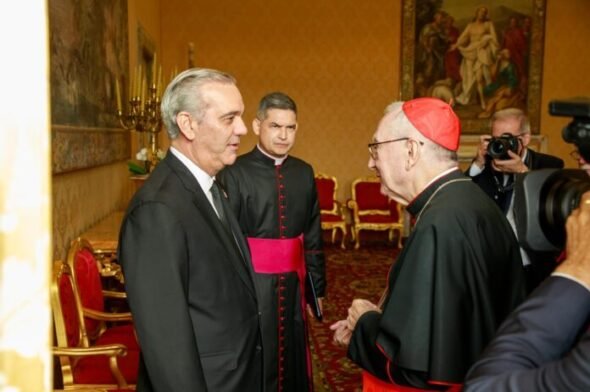 Abinader plantea en el Vaticano la crisis de Haití y el impacto económico de los conflictos internacionales