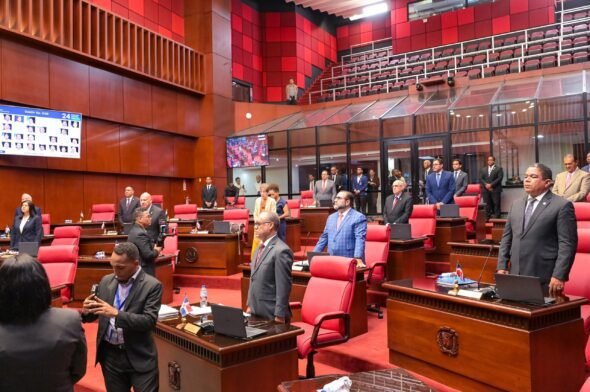 Ciudadanos tendrían nuevas garantías frente al Estado: Senado aprueba reforma de justicia administrativa
