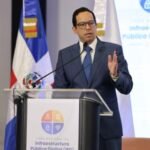 Sigmund-Freund-ministro-de-Administracion-Publica-420x280