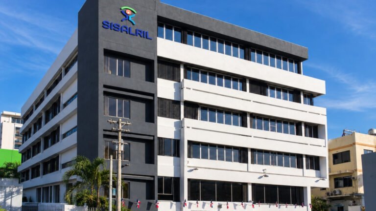 Más de 122,000 afiliados podrán recibir nuevas coberturas médicas tras decisión de Sisalril