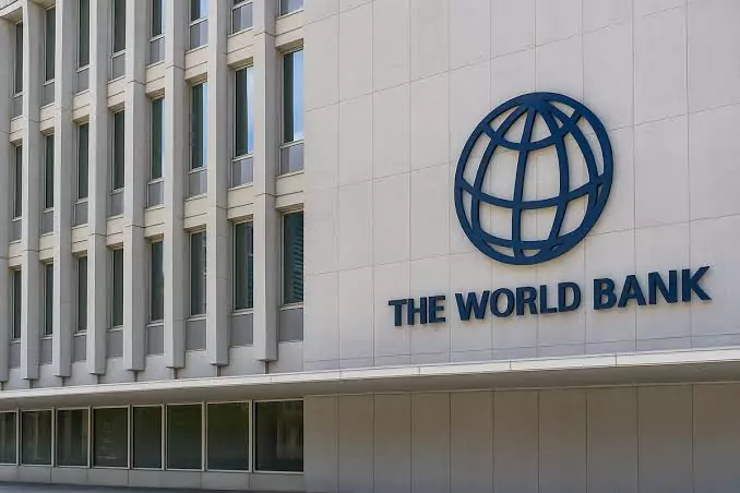 banco-mundial-mueve-record-de-capital-privado-por-112-000-millones-de-dolares-en-20260917-193519-eOJ2