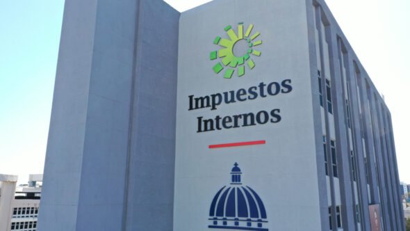 Facturación electrónica supera los 100,000 emisores en RD y se acerca una fecha clave para pequeños negocios